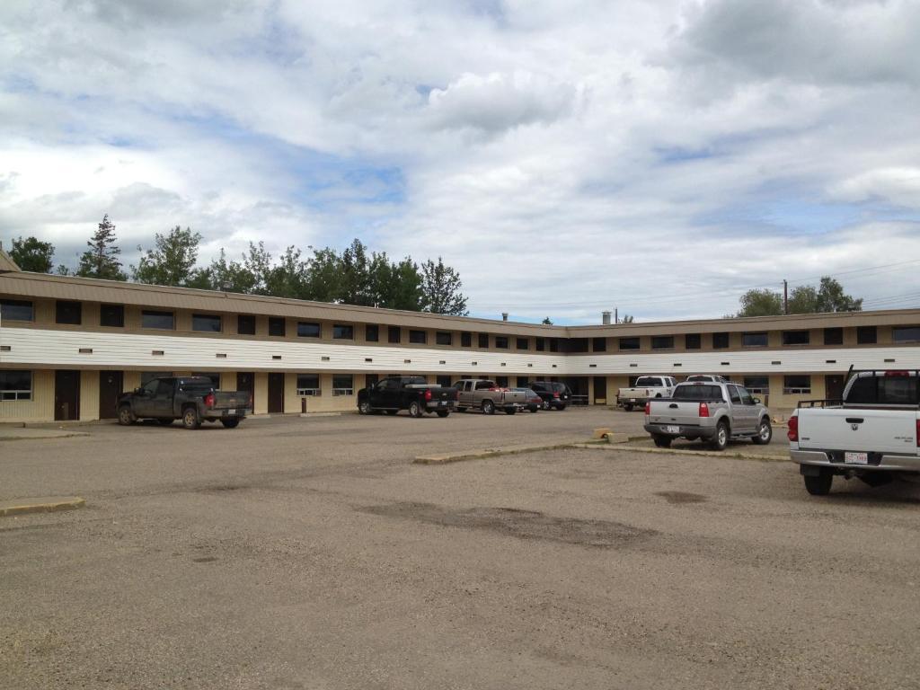 Sidetrax Inn Beaverlodge Bagian luar foto